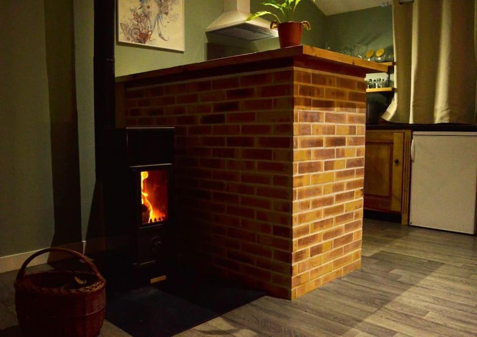Chalet Cosy Au Coeur De La Foret De Broceliande Beignon 外观 照片